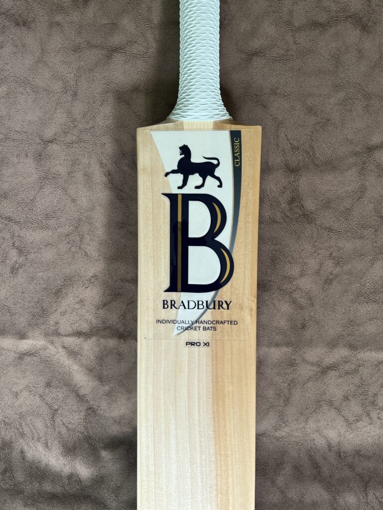 Classic Pro XI Cricket Bat - SH 2LB 12oz